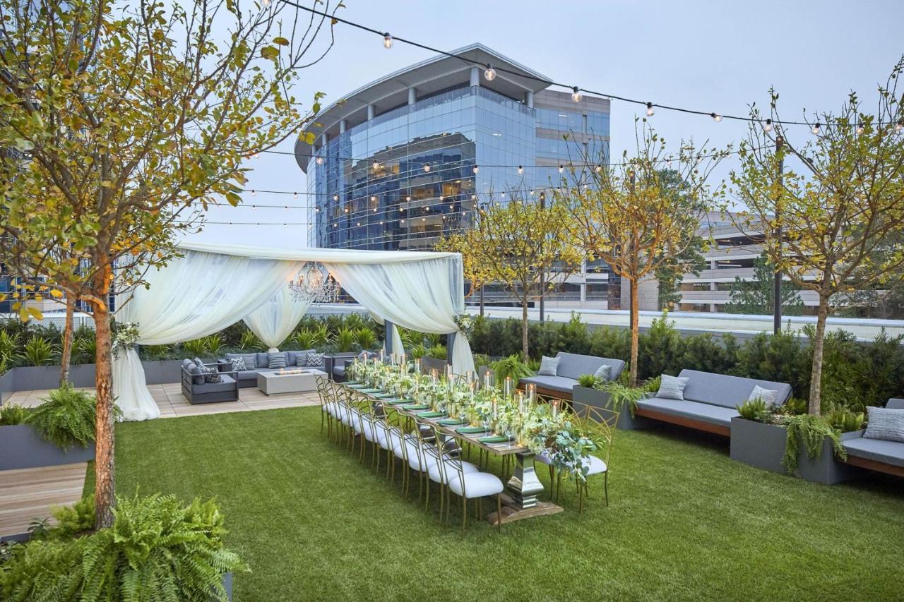 The Westin At The Woodlands Hotell Eksteriør bilde