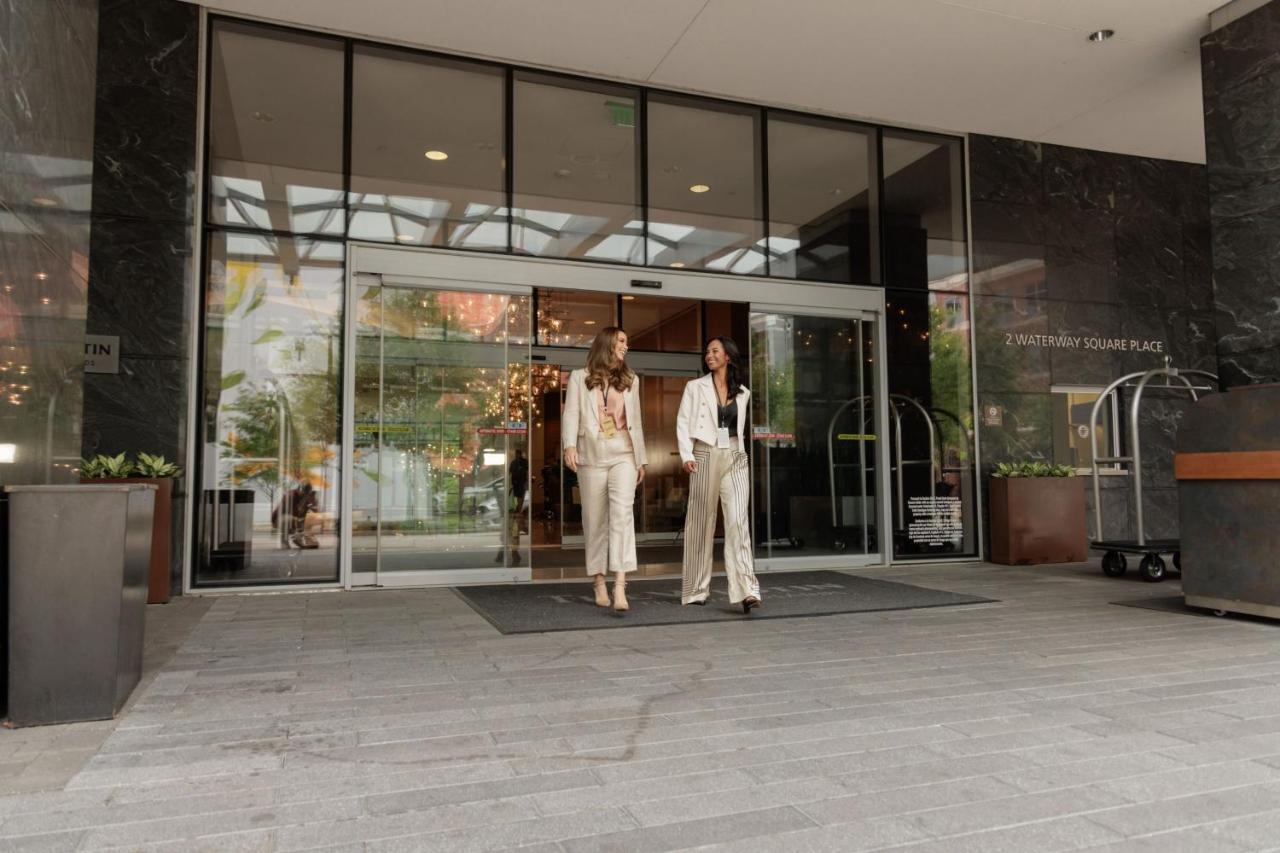 The Westin At The Woodlands Hotell Eksteriør bilde