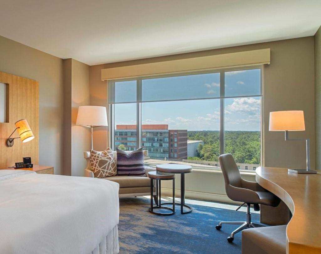 The Westin At The Woodlands Hotell Eksteriør bilde